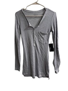 Rails Gray Long-Sleeve Henley Top with Pocket
